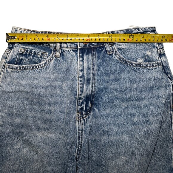Vervet Women's Acid Wash Distressed Jeans Size 29 - Picture 3 of 8